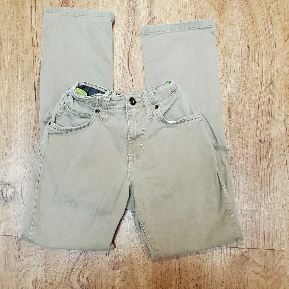 Boy's kaki Lee Sport series
